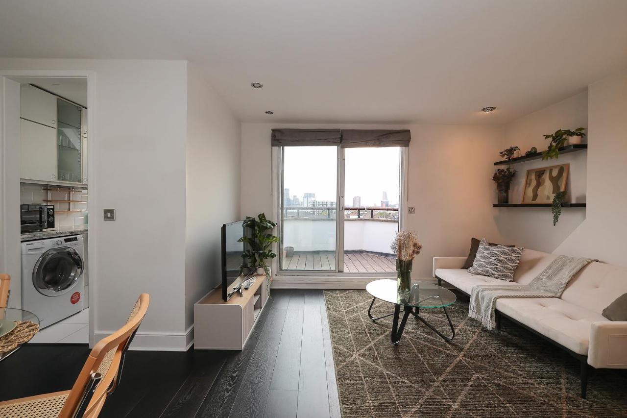 2 Bedroom Chic Apartment With Private Balcony In Notting Hill London Exterior foto
